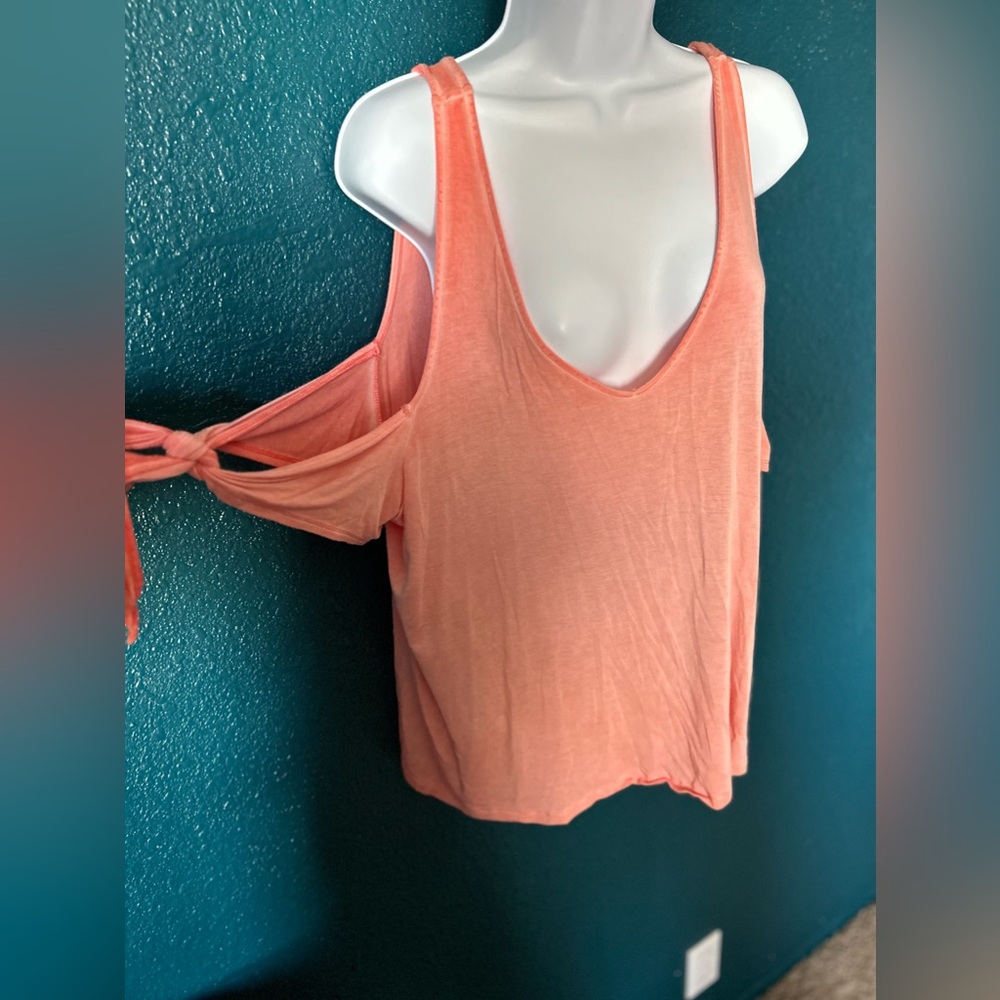 American eagle soft and sexy tank light orange
